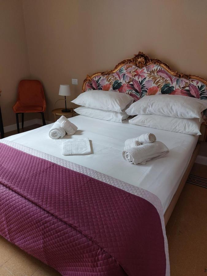 B&B O' Panar Al Duomo Неаполь Экстерьер фото